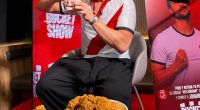 KFC REVOLUCIONA SU EXPERIENCIA DIGITAL CON "EL BUCKET SHOW" Y LLEVA EL CONCEPTO DEL "DIPEO" A OTRO NIVEL JUNTO A JOHANN VERA.